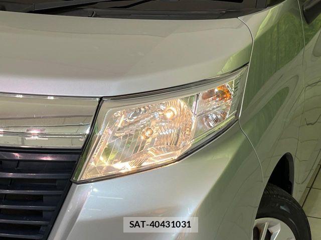 Toyota ROOMY 2017-10 8666840-11