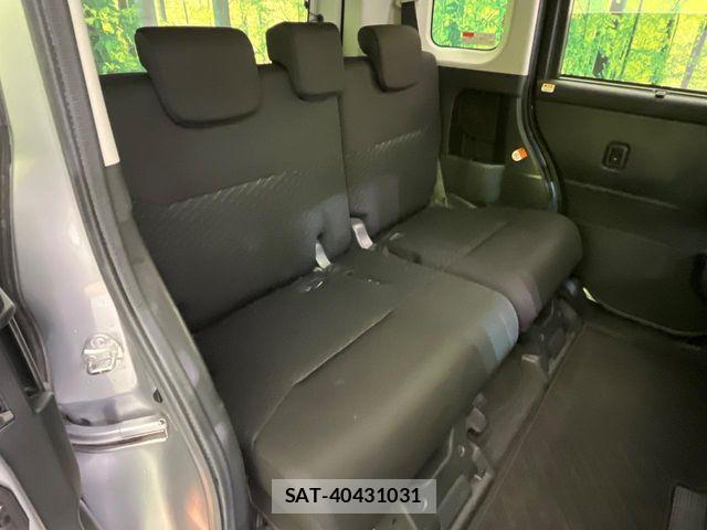 Toyota ROOMY 2017-10 8666840-8