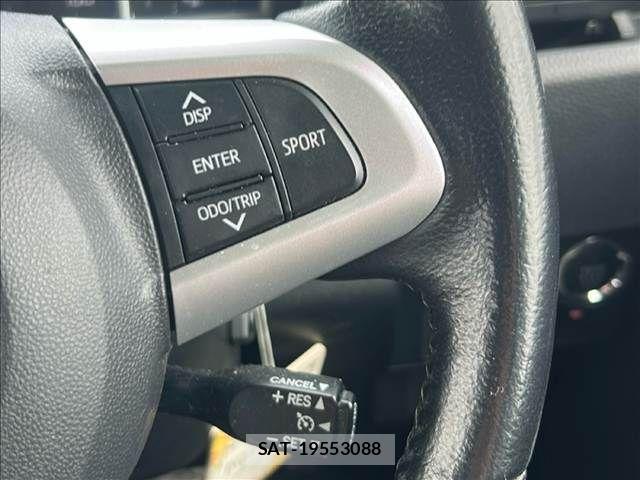 Toyota ROOMY 2017-08 8666839-5