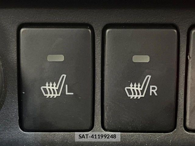 Toyota ROOMY 2023-11 8661310-6