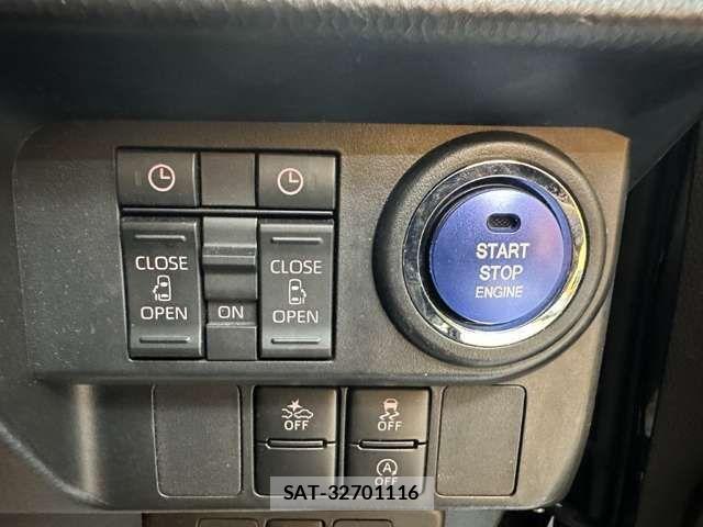 Toyota ROOMY 2021-07 8686444-5
