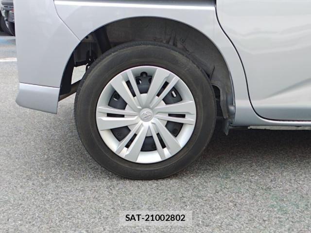Toyota ROOMY 2022-03 8686451-27