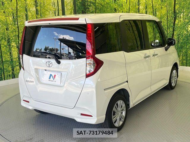 Toyota ROOMY 2023-08 8686453-17