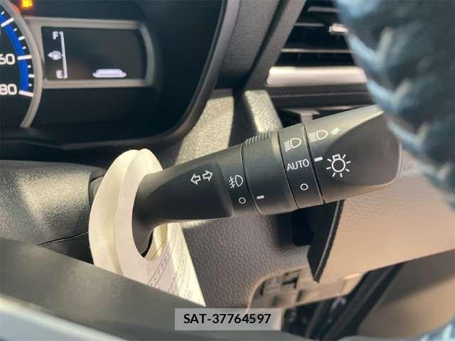 Toyota ROOMY 2021-07 8686448-9