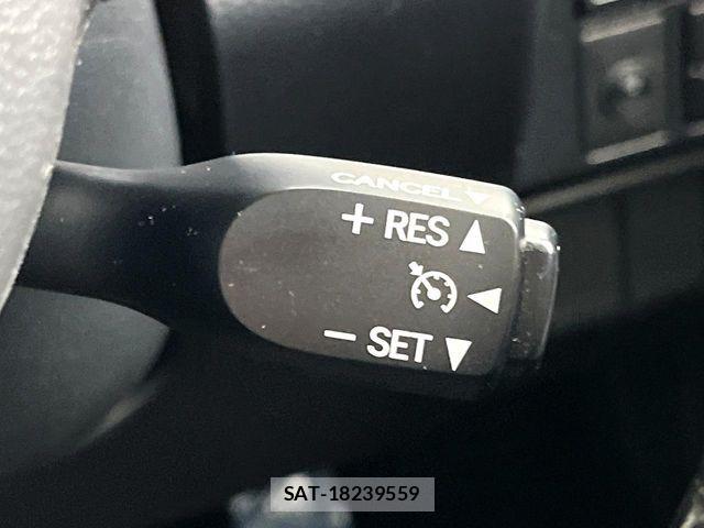 Toyota ROOMY 2018-10 8686456-2
