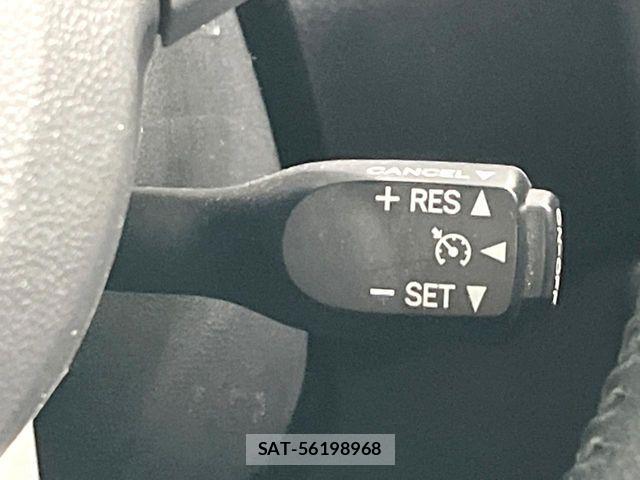 Toyota ROOMY 2019-06 8686459-6