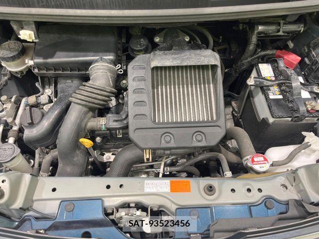 Toyota ROOMY 2019-07 8686457-17