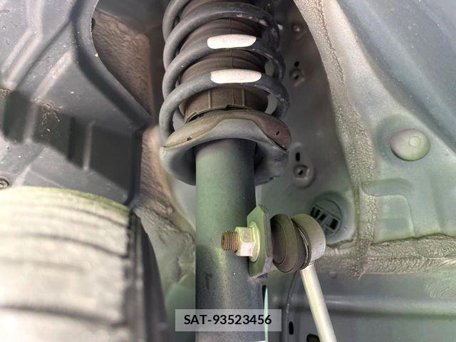 Toyota ROOMY 2019-07 8686457-19