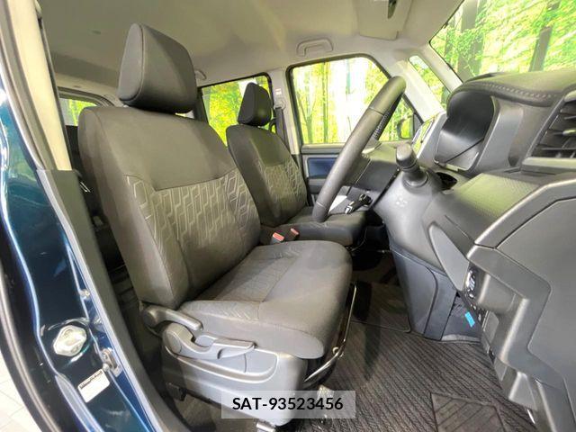 Toyota ROOMY 2019-07 8686457-7