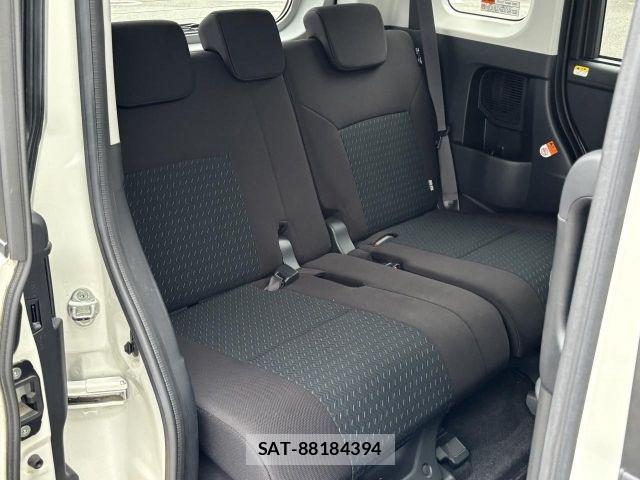 Toyota ROOMY 2022-02 8686447-6
