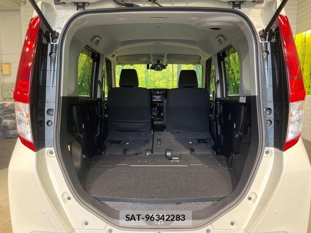 Toyota ROOMY 2017-10 8745590-9