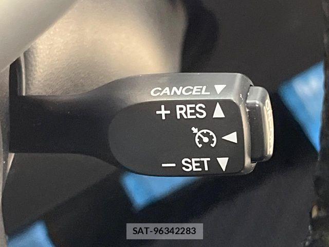 Toyota ROOMY 2017-10 8745590-4