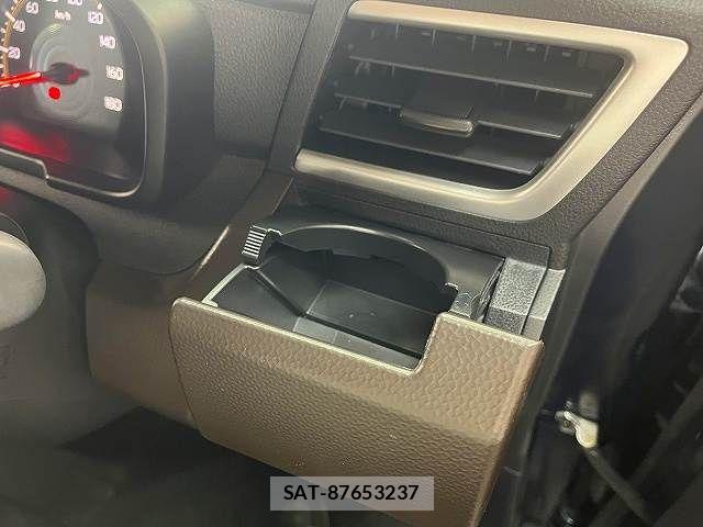 Toyota ROOMY 2023-02 8745584-17