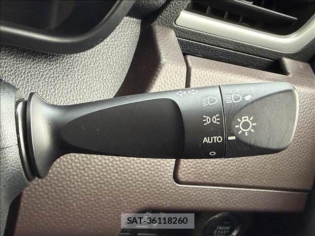 Toyota ROOMY 2017-05 8745598-26