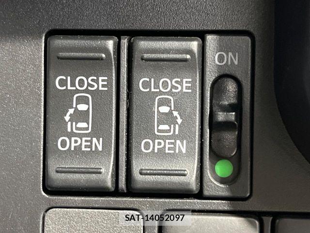 Toyota ROOMY 2017-12 8745595-2