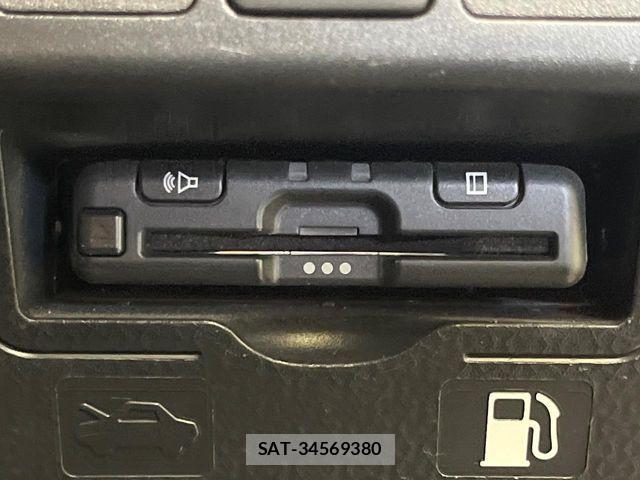 Toyota ROOMY 2020-10 8745582-6