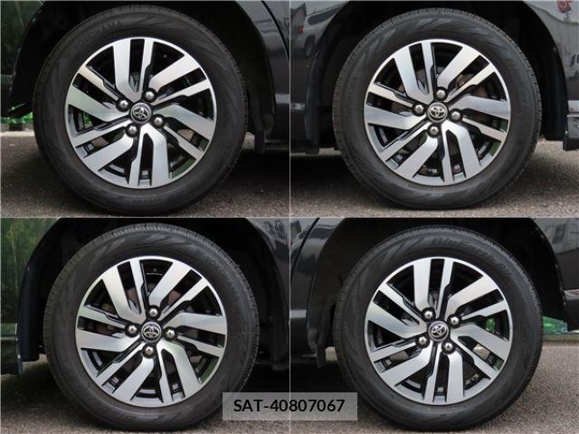 Toyota ROOMY 2018-06 8781870-9