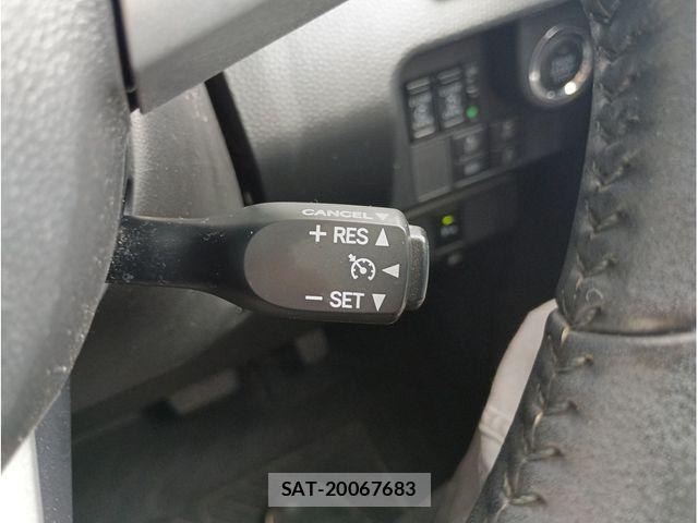 Toyota ROOMY 2020-03 8797355-8