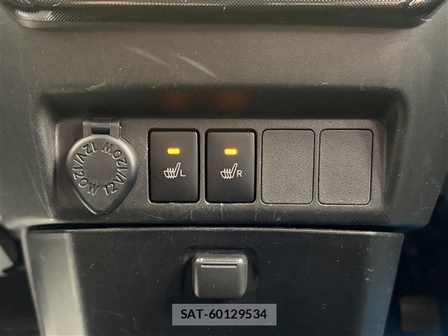 Toyota ROOMY 2020-02 8797358-23