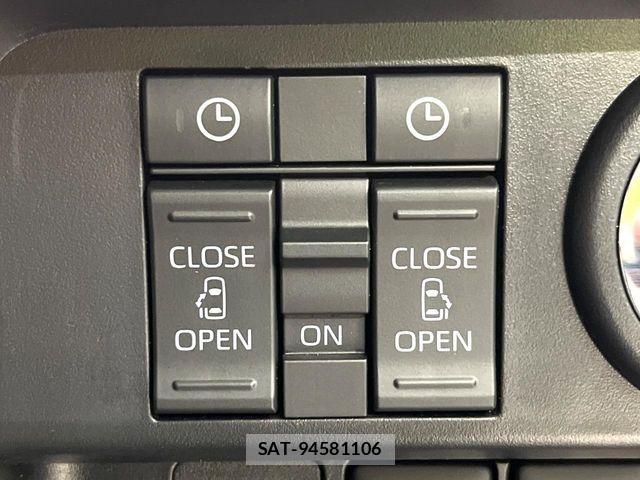 Toyota ROOMY 2021-06 8831351-5