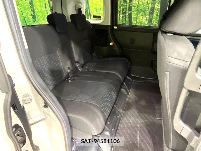 Toyota ROOMY 2021-06 8831351-8