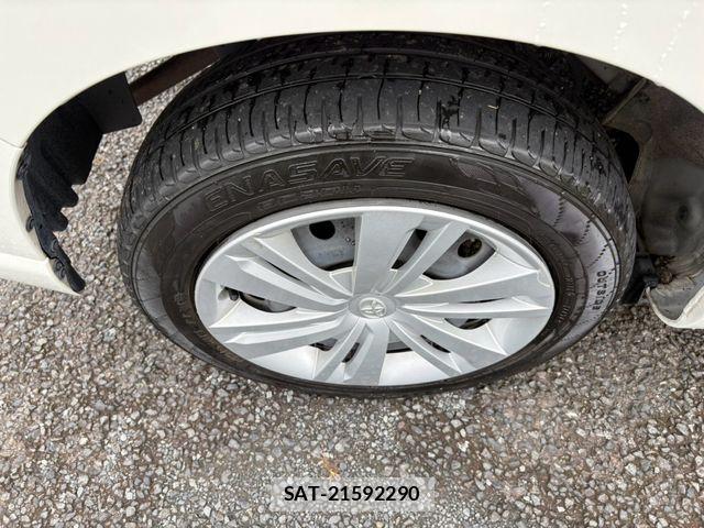 Toyota ROOMY 2022-08 8831370-11