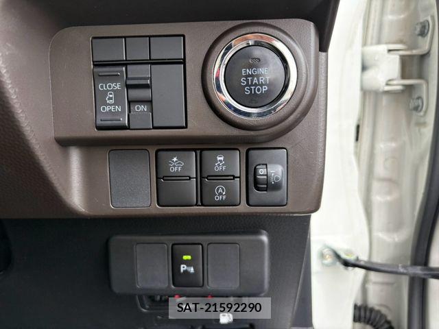 Toyota ROOMY 2022-08 8831370-19