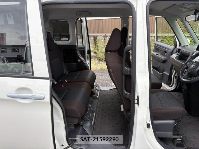 Toyota ROOMY 2022-08 8831370-23