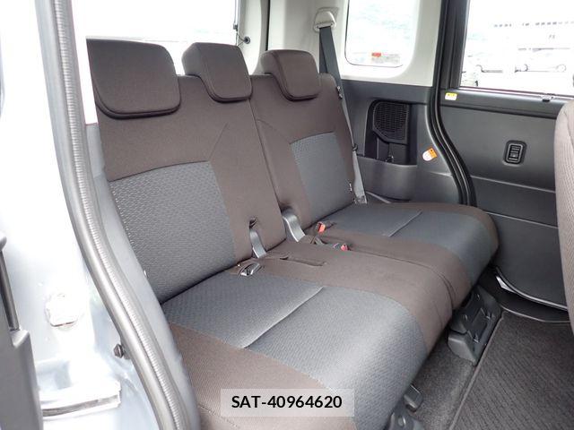 Toyota ROOMY 2022-07 8831364-17