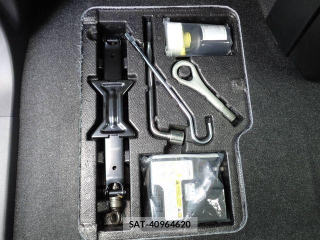 Toyota ROOMY 2022-07 8831364-19