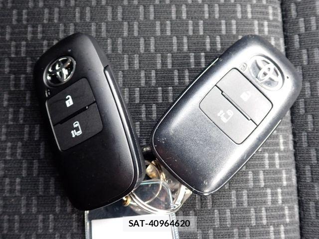 Toyota ROOMY 2022-07 8831364-20