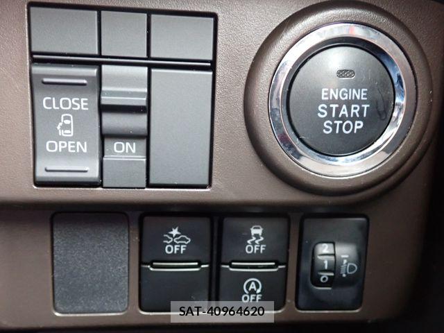 Toyota ROOMY 2022-07 8831364-8