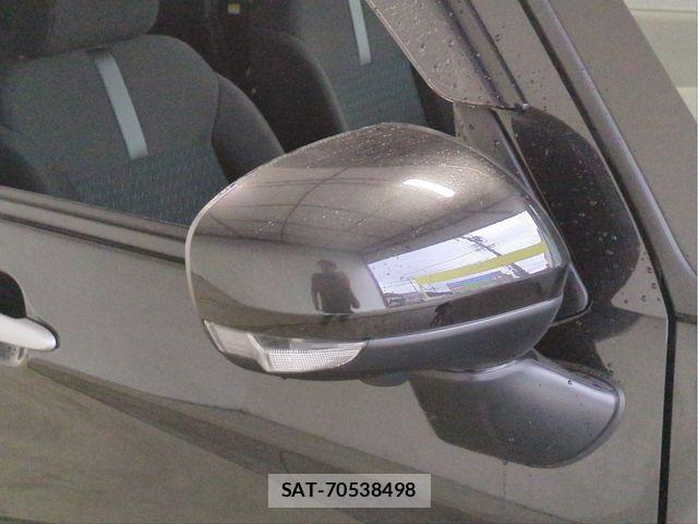 Toyota ROOMY 2021-08 8831361-21