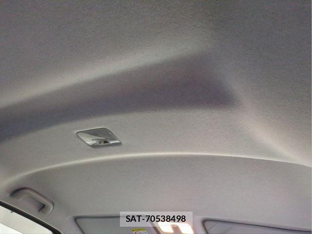 Toyota ROOMY 2021-08 8831361-5