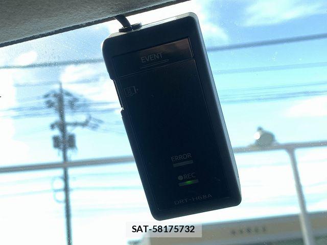 Toyota ROOMY 2023-02 8831366-15