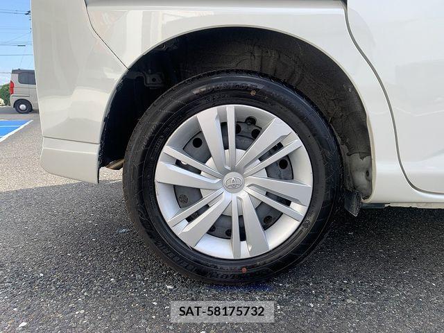 Toyota ROOMY 2023-02 8831366-27