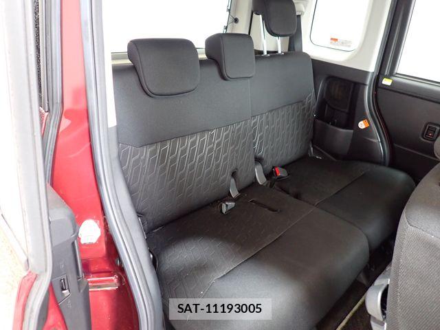 Toyota ROOMY 2019-09 8831371-25