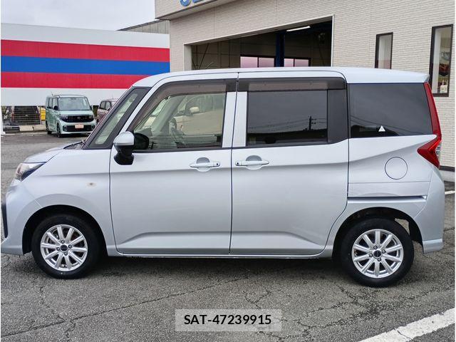Toyota ROOMY 2021-05 8831369-3