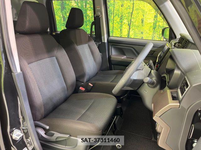 Toyota ROOMY 2025-02 8831354-7