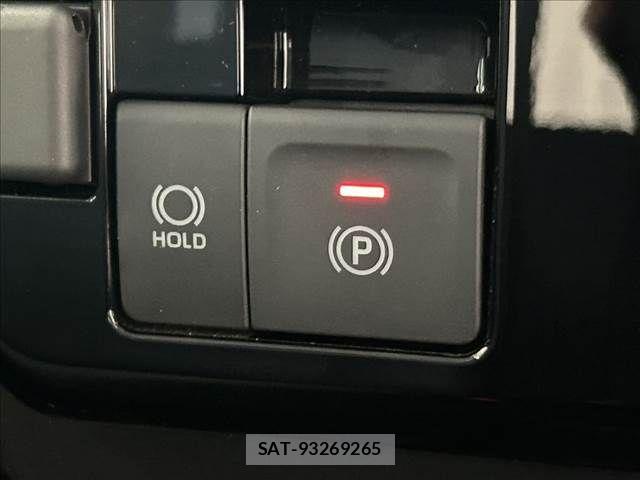 Toyota ROOMY 2021-02 8831350-9