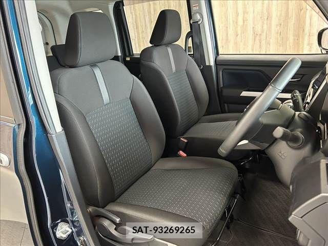 Toyota ROOMY 2021-02 8831350-10