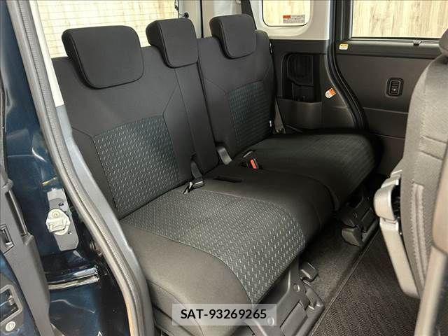 Toyota ROOMY 2021-02 8831350-11