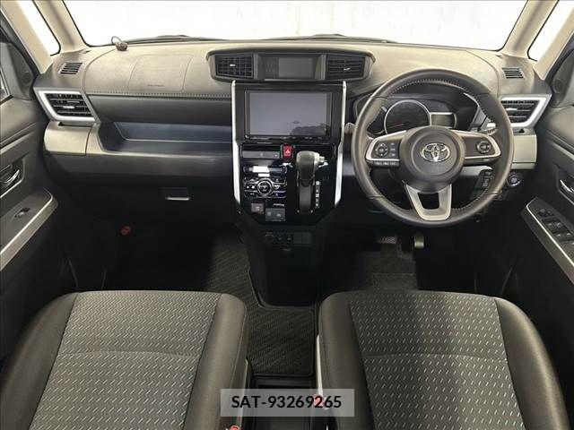 Toyota ROOMY 2021-02 8831350-2