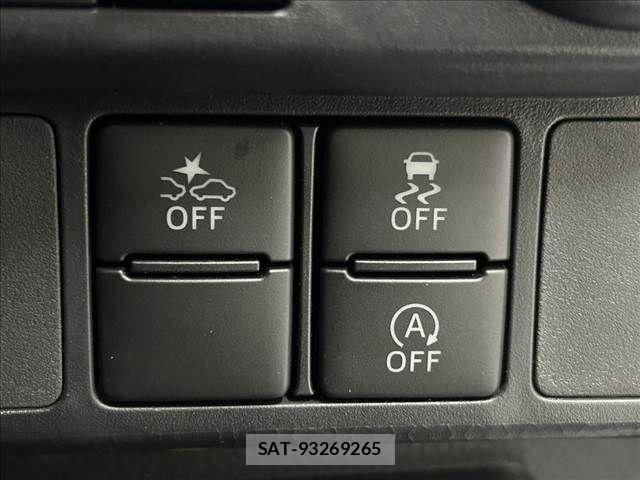 Toyota ROOMY 2021-02 8831350-7
