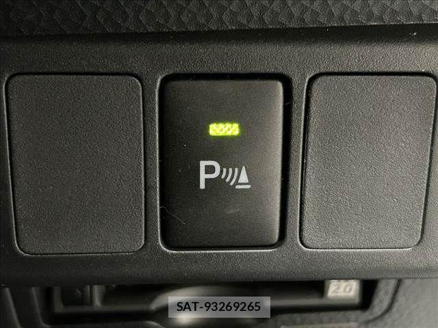 Toyota ROOMY 2021-02 8831350-8