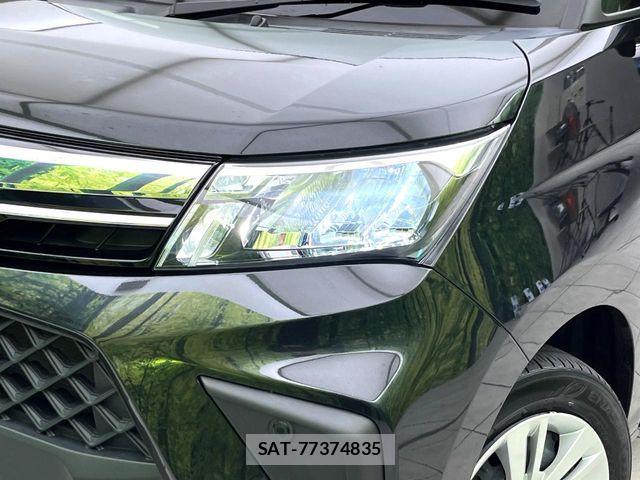 Toyota ROOMY 2023-09 8831357-11