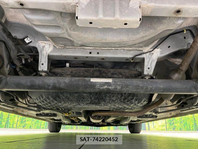 Toyota ROOMY 2022-07 8831368-18