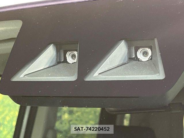 Toyota ROOMY 2022-07 8831368-5