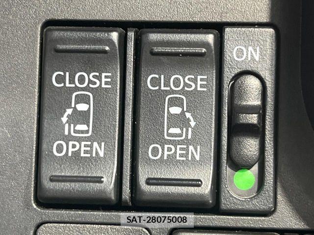 Toyota ROOMY 2018-11 8831365-2