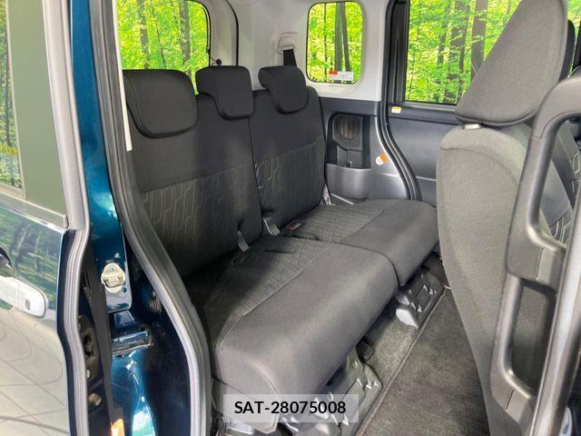 Toyota ROOMY 2018-11 8831365-8